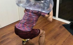 佐藤式体幹トレーニング新兵器”ウォーターバッグ”