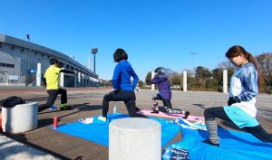 [さがみはらクロカン部]暖かな日差しの下で体幹トレーニング